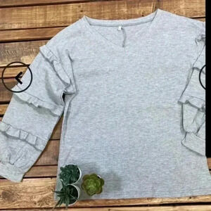 V NECK TOP LATERN SLEEVE WAFFLE